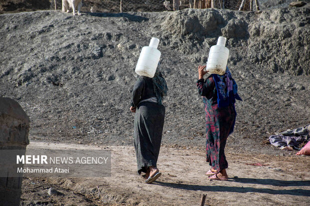 آبرسانی با تانکر به روستاهای مراوه تپه - گلستان