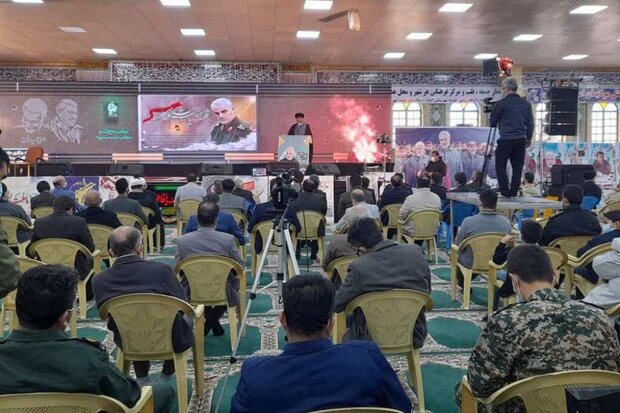 اخلاص رمز جاودانگی شهید سلیمانی است