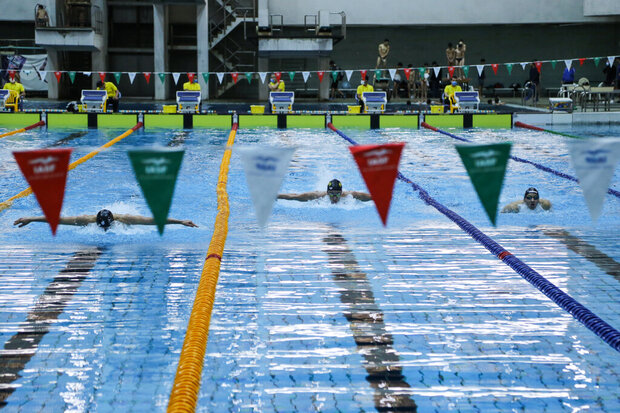 امیدوارم شنا به یکی از رشته های مدال آور بازیهای آسیایی تبدیل شود