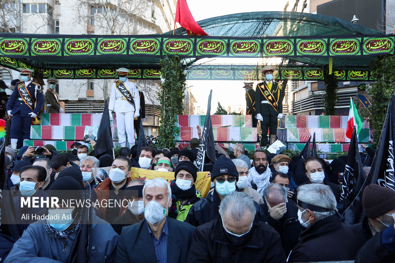 آغاز مراسم تشییع پیکر های مطهر ۱۵۰ شهید گمنام دفاع مقدس در تهران