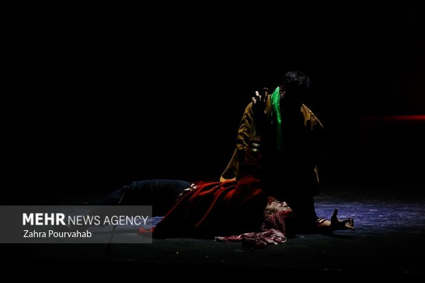 اجرای نمایش «بیرق ماندگار» در شیراز‎‎