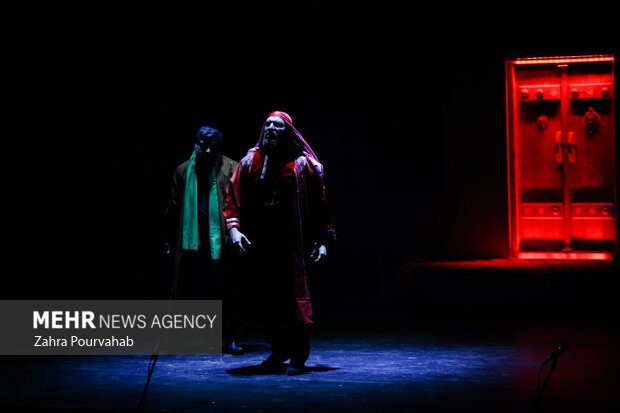 اجرای نمایش «بیرق ماندگار» در شیراز‎‎