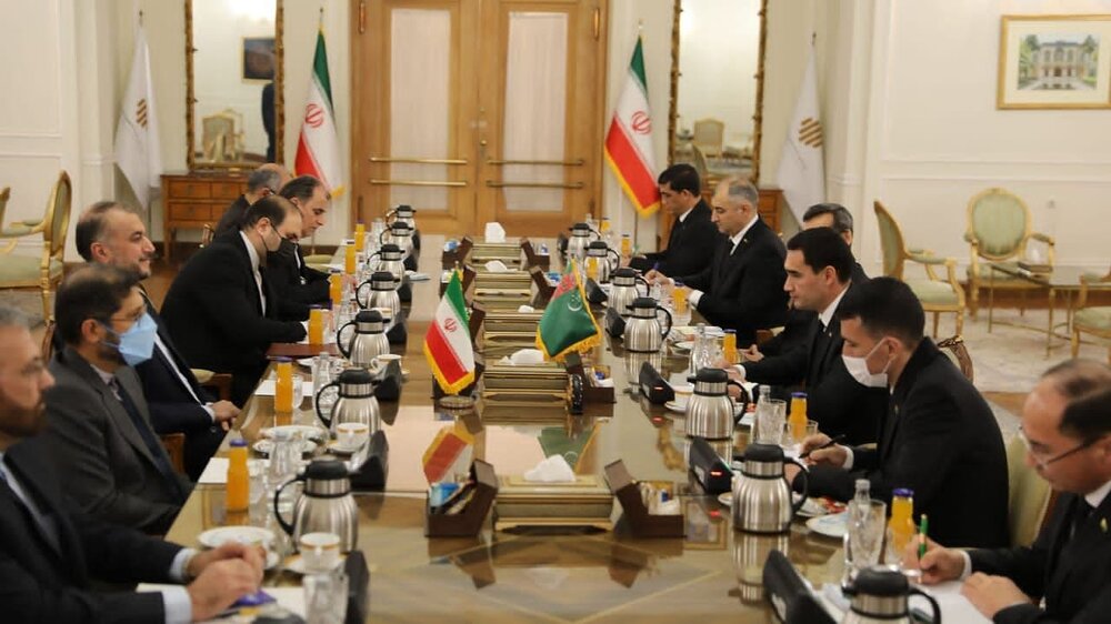 تبادل‌ نظر امیرعبداللهیان و معاون رئیس‌جمهور ترکمنستان