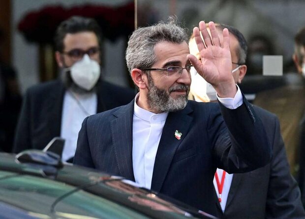 Top negotiator Bagheri Kani to return to Tehran tonight