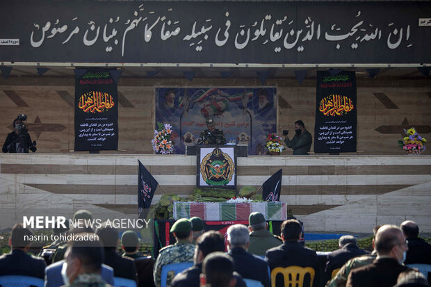 تشییع و تدفین سومین شهید گمنام در محوطه تیپ ۲۸۱ ارتش