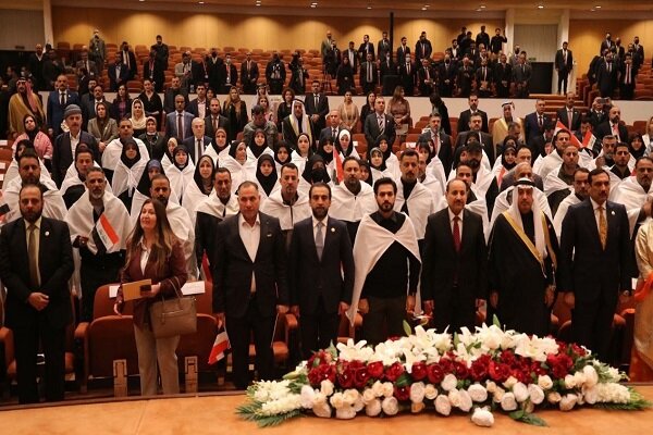 جلسه پارلمان عراق به درگیری کشیده شد/ حال «المشهدانی» بد شد