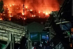 Rohingya refugee camp fire leaves thousands homeless