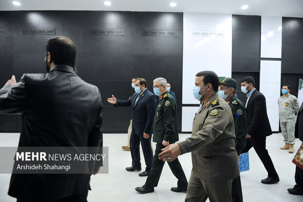  سردار محمد باقری رئیس ستاد کل نیروهای مسلح 
 در همایش مدیران بنیاد حفظ آثار و ارزش های دفاع مقدس حضور دارد