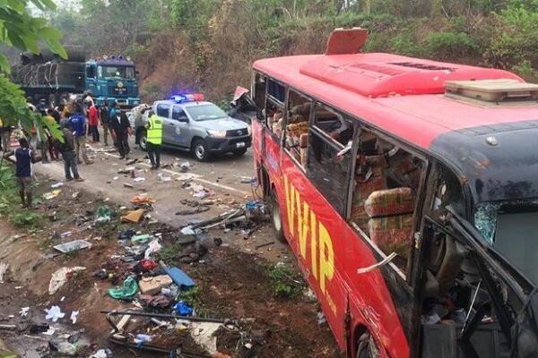 Gana'da feci trafik kazası: 28 kişi öldü