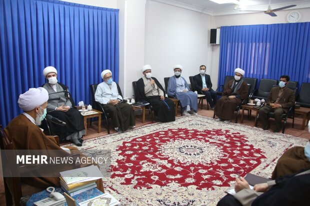 دیدار حجت الاسلام قمی با آیت الله لائینی