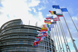 اختصاص ۹ میلیارد یورو کمک مالی اتحادیه اروپا به اوکراین
