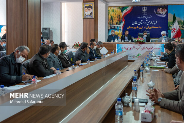 جلسه شورای اداری شهرستان سامان