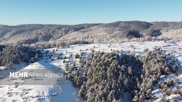 مناظر زیبای زمستانی در دریاچه آبانت