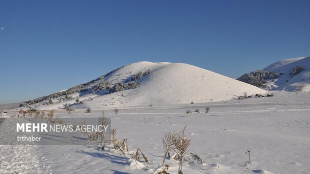 مناظر زیبای زمستانی در دریاچه آبانت