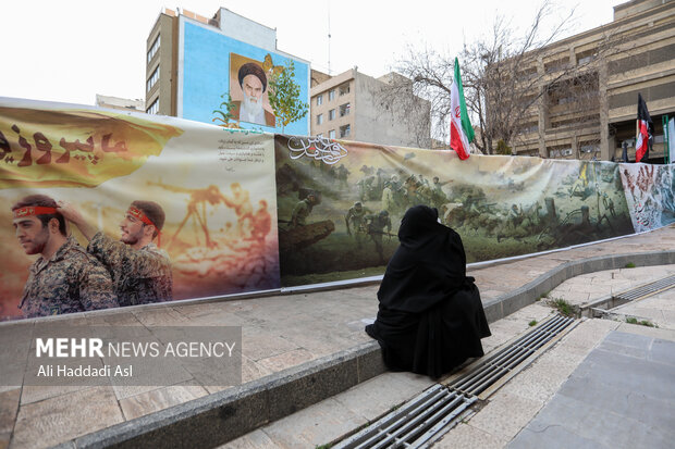 Bodies of 2 Holy Defense martyrs buried in interior ministry
