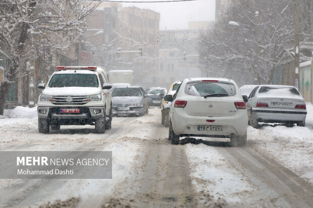 Heavy snow, blizzard in Ardabil prov.
