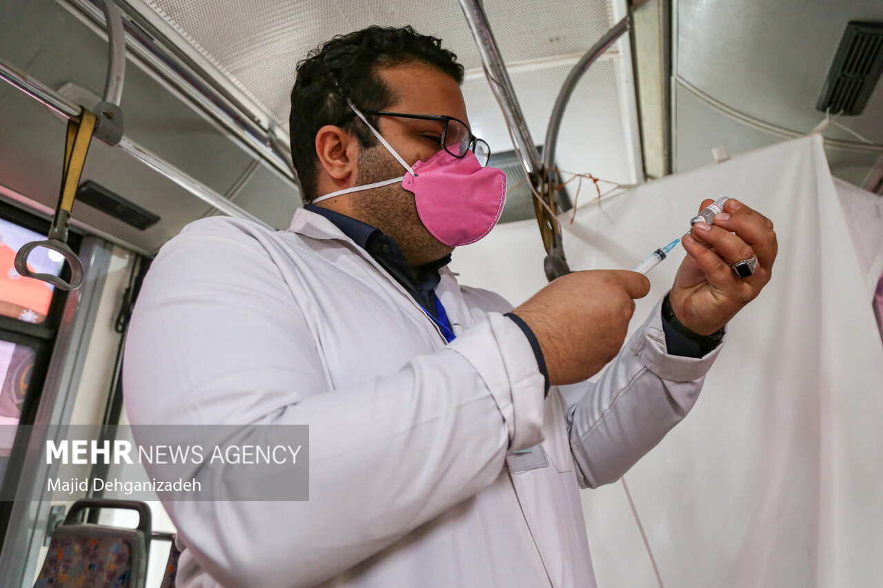 واکسیناسیون جدی گرفته شود/ تکرار کاهش پروتکل‌ها در استان سمنان