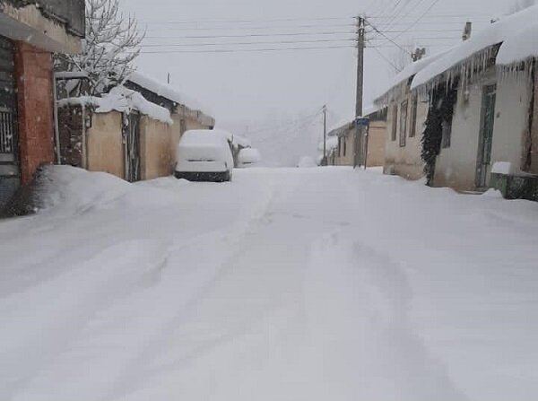 بارش ۲۰ سانتیمتری برف در ارتفاعات خورگام شهرستان رودبار