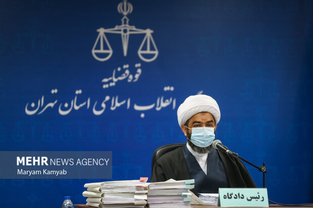  اولین جلسه دادگاه سرکرده گروهک تروریستی الاحوازیه به ریاست قاضی افشاری در دادگاه انقلاب تهران برگزار شد