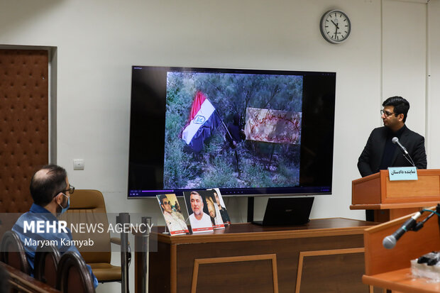 تصاویر و فیلم های اقدامات گروهک تروریستی الاحوازیه در اولین جلسه دادگاه رسیدگی به اتهامات گروهک تروریستی الاحوازیه به نمایش درآمد
