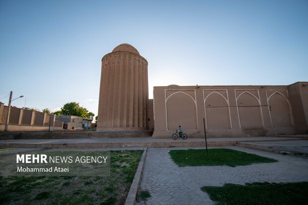 مجموعه آرامگاه بایزید بسطامی در بسطام شاهرود