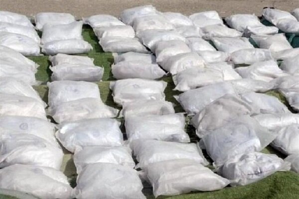 کشف ۷ کیلوگرم مواد مخدر در اسلام آبادغرب