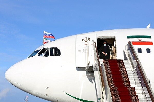Iranian President arrives in Moscow