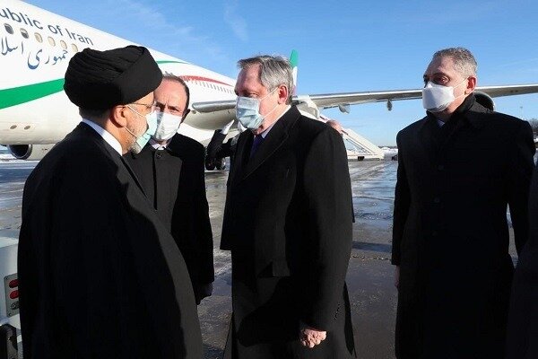 Iranian President arrives in Moscow