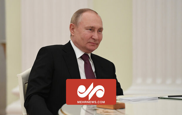 Putin, Reisi'den Devrim Lideri'ne selamını iletmesini istedi