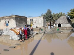سرویس بهداشتی نداریم/ لزوم تسریع امداد رسانی مناطق سیل زده کرمان