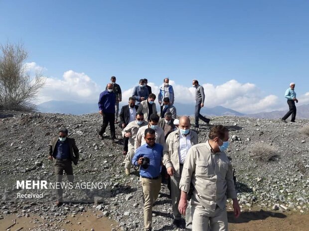 بازدید وزیر کشور از مناطق سیل زده رودبار جنوب