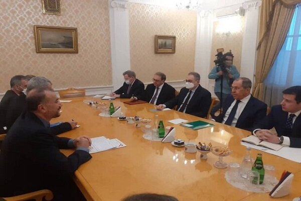 İran ve Rusya dışişleri bakanları Moskova'da görüştü