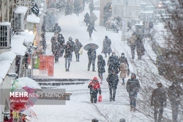 بارش شدید برف در تبریز