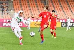 شکست تیم ملی فوتبال زنان در نیمه نخست