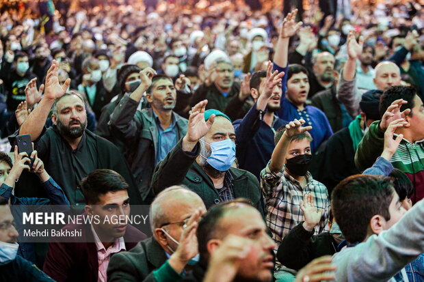 Birth anniversary of Hazrat Fatemeh (PBUH) celebrated in Qom
