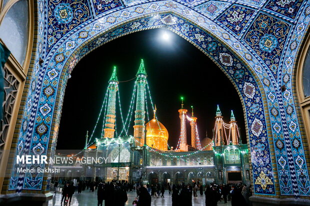 Birth anniversary of Hazrat Fatemeh (PBUH) celebrated in Qom
