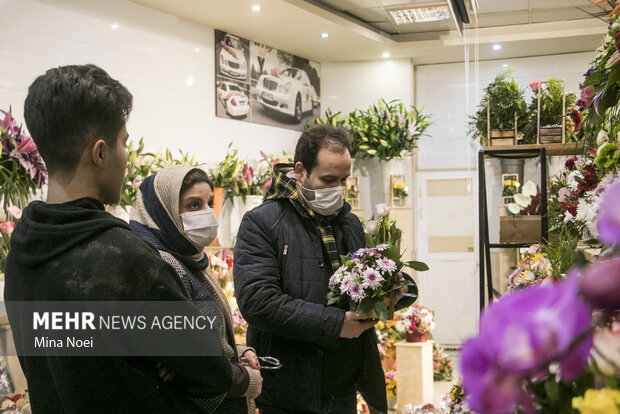 People in Tabriz celebrating Mothers' Day 