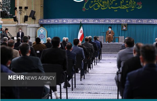 رہبر معظم انقلاب اسلامی سے بعض مداحوں اور ذاکرین اہلبیت (ع) کی ملاقات