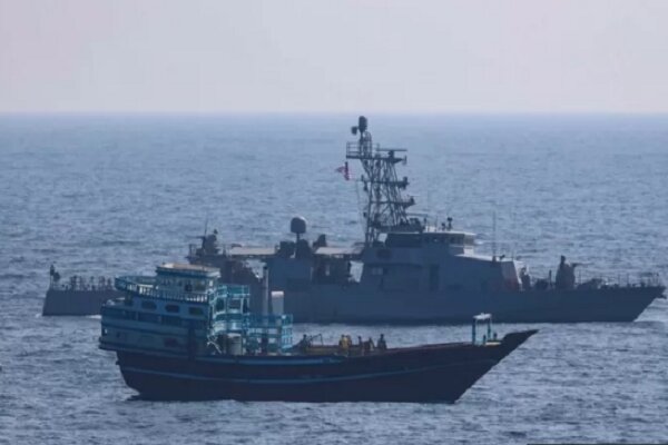 US navy claims stopped ship from Iran carrying fertilizer 