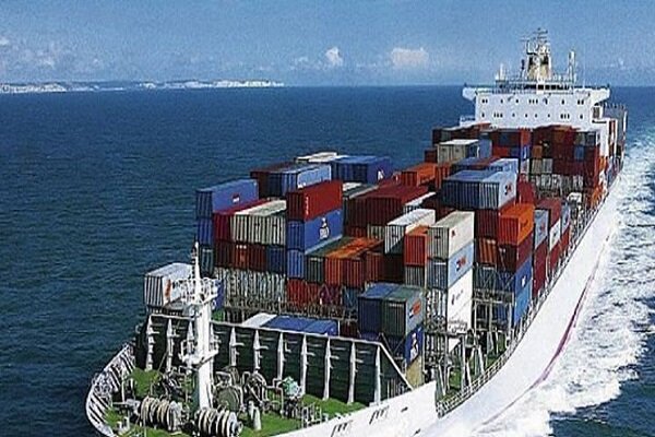 Iran's exports reach $12.5b, imports hit $14b in Q1