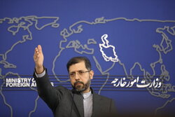 İran'dan Fransa ve Almanya'nın 'Yunanistan gemileri'ne dair açıklamasına tepki