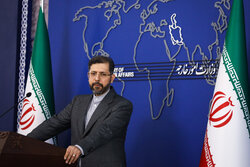 İran: Grossi, UAEA'nın tarafsızlığına gölge düşürdü