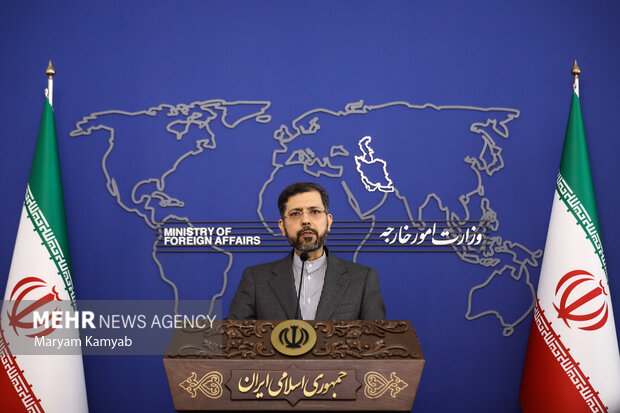 إيران تدين الهجوم الصاروخي على مطار بغداد الدولي