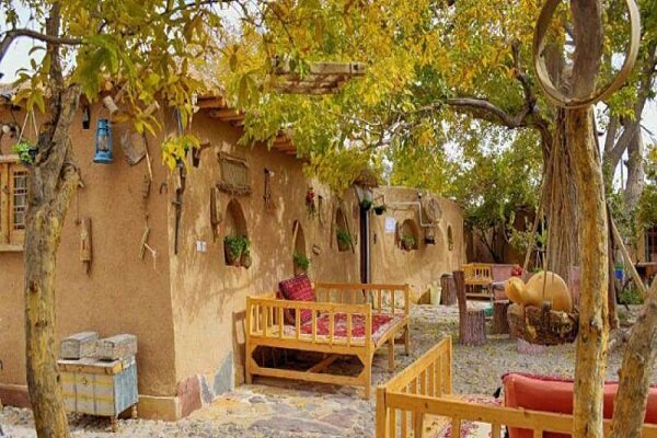 شناسایی ۳۰ خانه روستایی برای اقامت گردشگران در لرستان