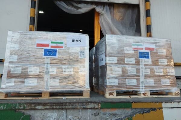 Iran receives 2nd shipment of COVID-19 vaccines from Poland