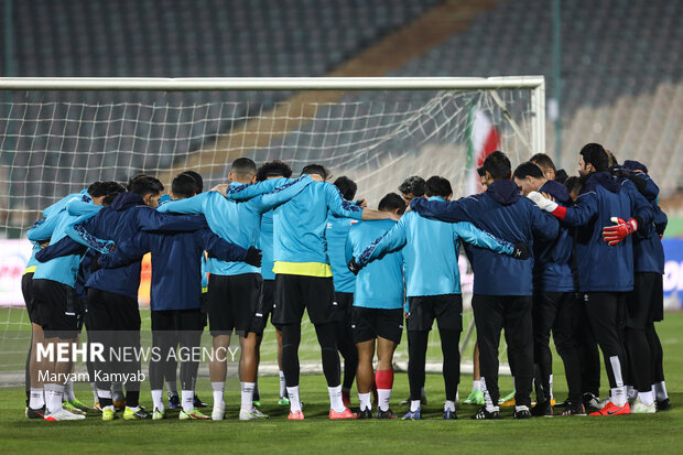  تمرین تیم ملی فوتبال عراق عصر چهارشنبه در زمین اصلی ورزشگاه آزادی برگزار شد