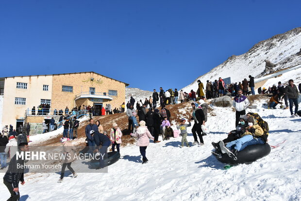 پیست اسکی«شهدای سربند» شازند