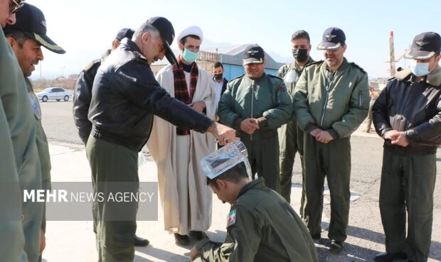 ۴خلبان پایگاه چهارم هوانیروز ارتش اصفهان خلبان‌یکم عملیاتی شدند
