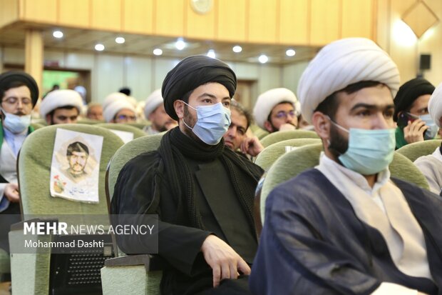 همایش بزرگداشت شهدای روحانی و طلبه در اردبیل 