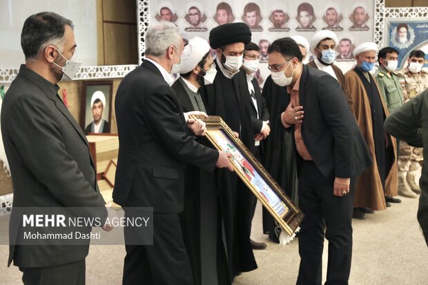 همایش بزرگداشت شهدای روحانی و طلبه در اردبیل 